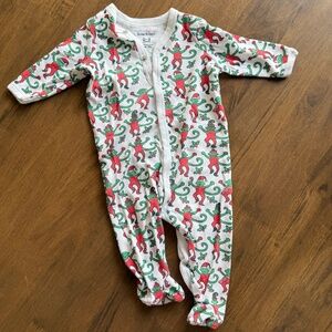 Roller Rabbit Infant Monkey Christmas Footie Pajamas – Size 0–3 Months